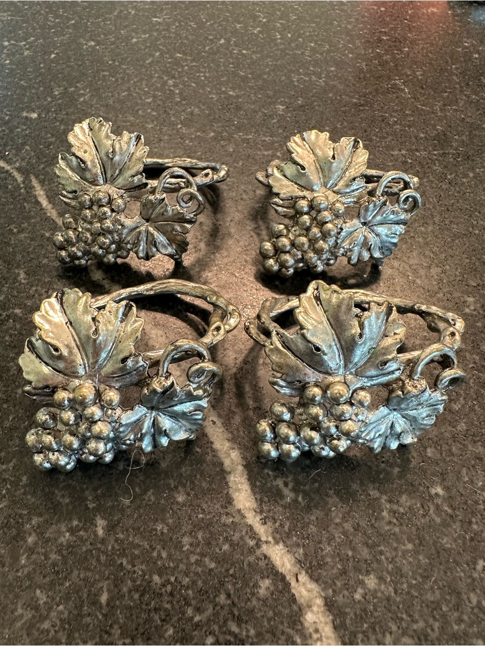 Arthur Court Silver-Tone Grape Cluster Napkin Rings, Set of 4